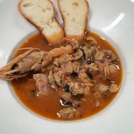 Montreal ホテル ビビオーネ