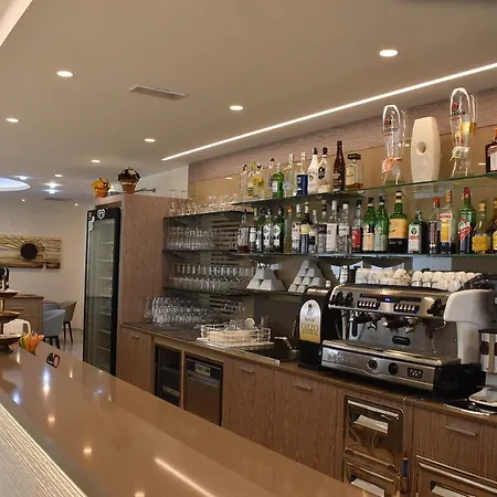 Montreal Hotell 3*