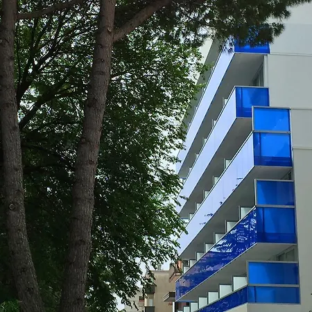 Montreal Bibione
