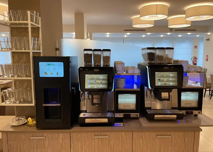 Montreal Hotel 3*